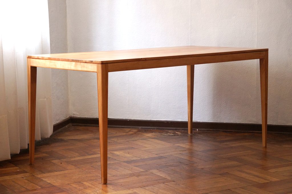 Mesa Sen Rectangular en Lenga